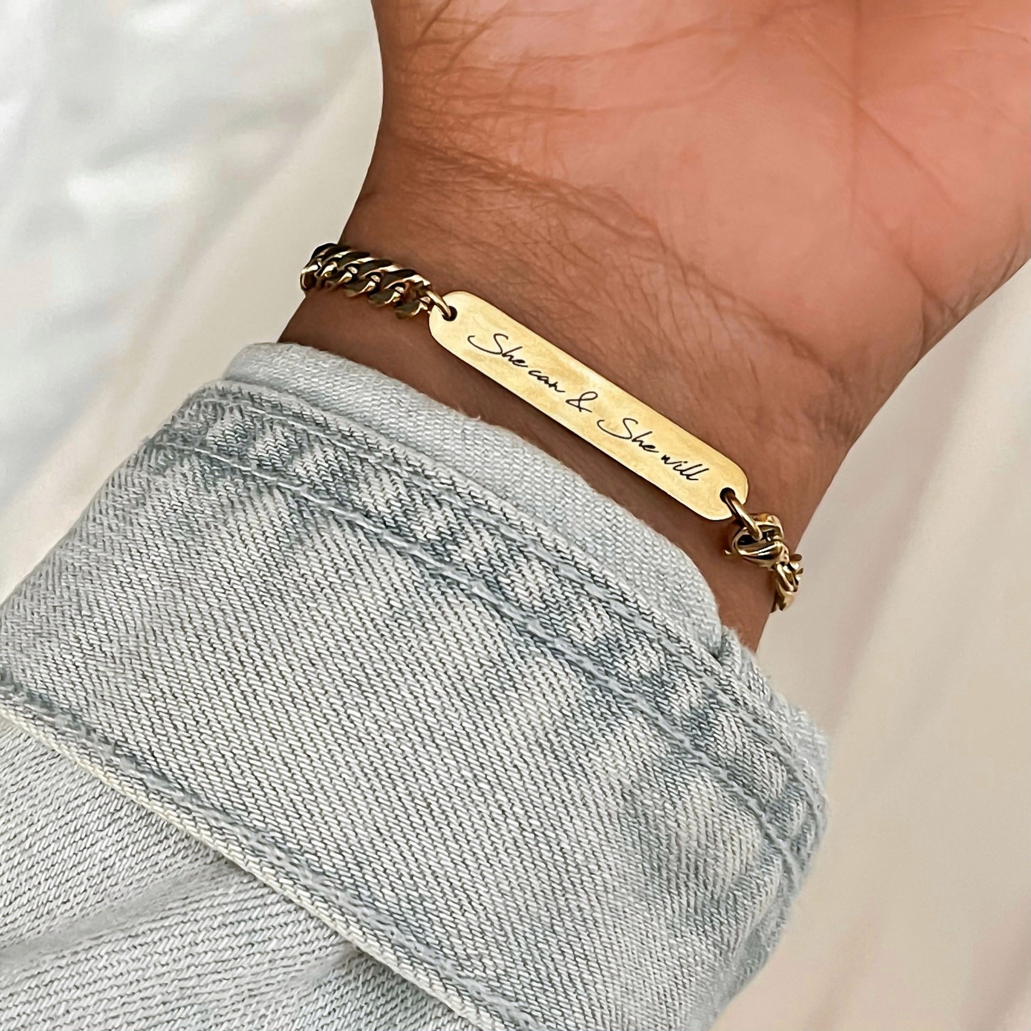 "She can & She will" Affirmation Bar Bracelet
